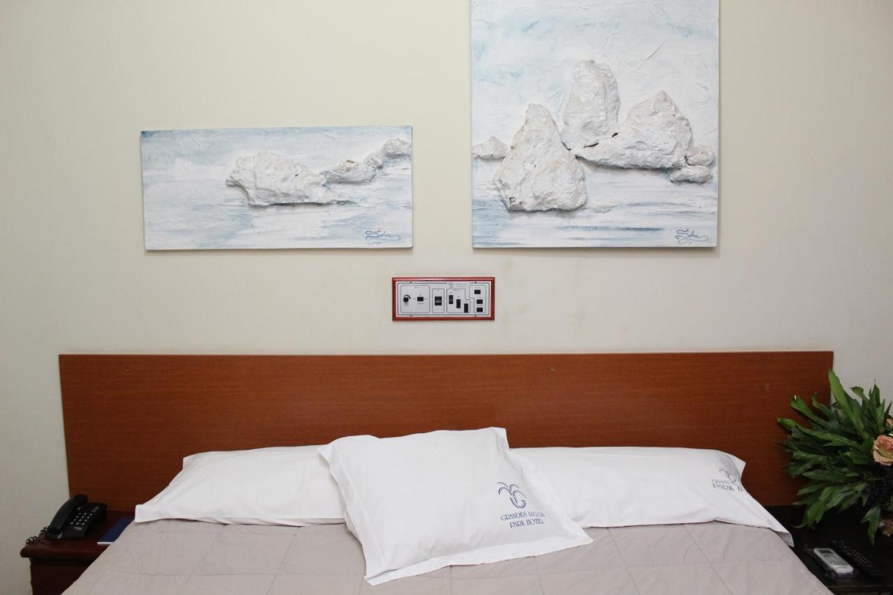 Grandes Lagos Park Hotel Jales 외부 사진