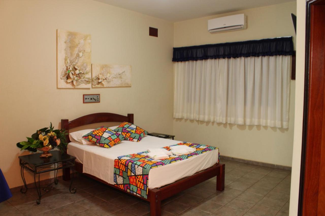 Grandes Lagos Park Hotel Jales 외부 사진